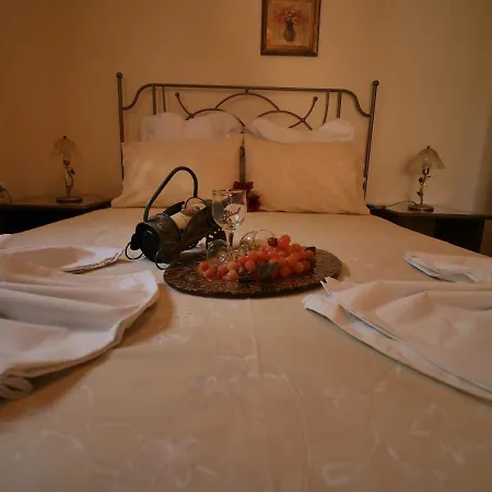Anastasia's * Sztavrósz